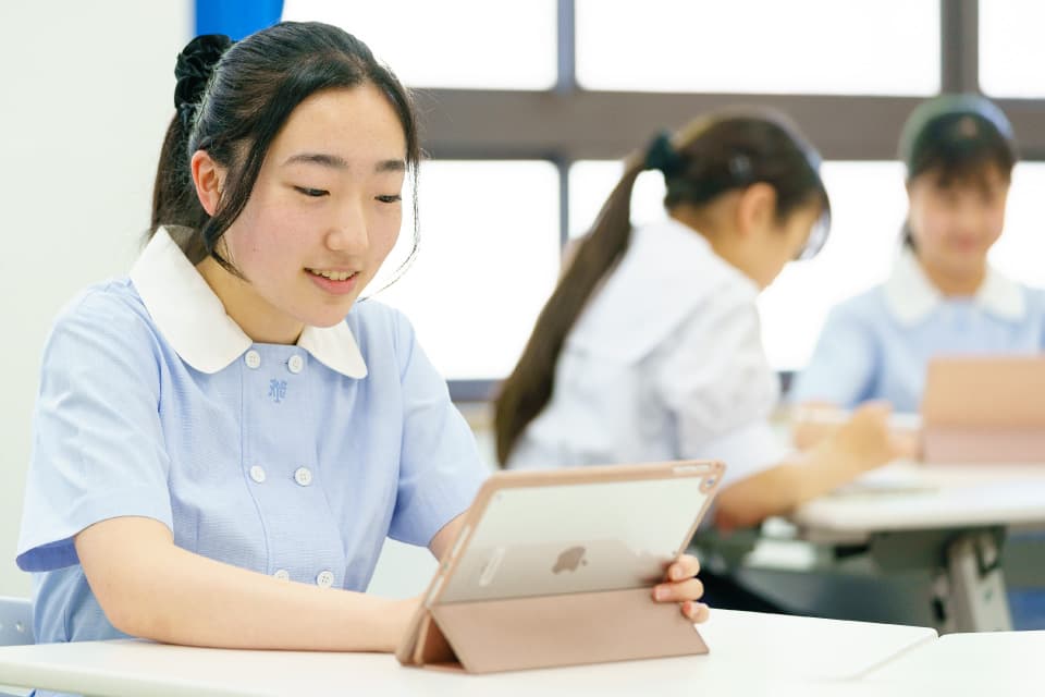 神戸山手女子中学校・高等学校